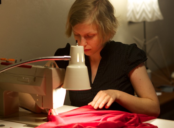 Making a hand-dyed silk scarf